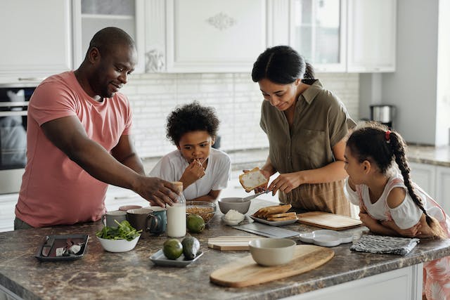 estate planning, image of a family at breakfast